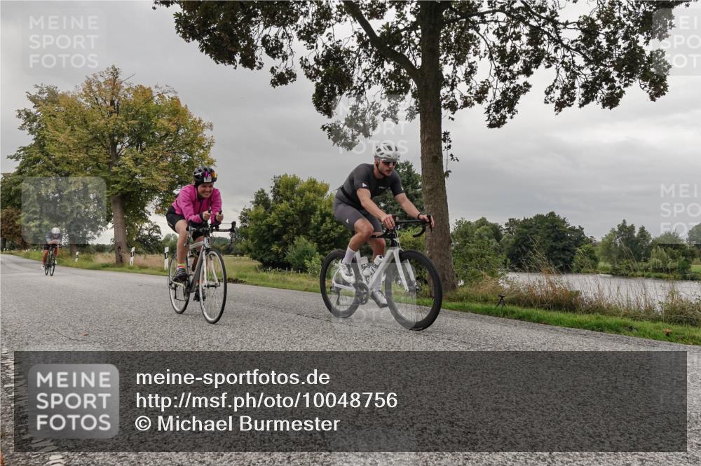 30.08.2026 - Elbe Triathlon Hamburg Michael Burmester http://msf.ph/oto/10048756 30.08.2026 09:45:41 Radfahren 354, 548, 655, 673, 859 meine-sportfotos.de