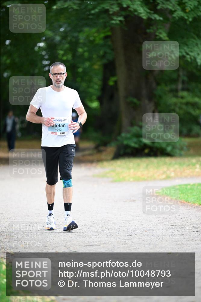 30.08.2026 - Blankeneser Heldenlauf Dr. Thomas Lammeyer http://msf.ph/oto/10048793 30.08.2026 11:28:19 Laufen 4042, 57 meine-sportfotos.de