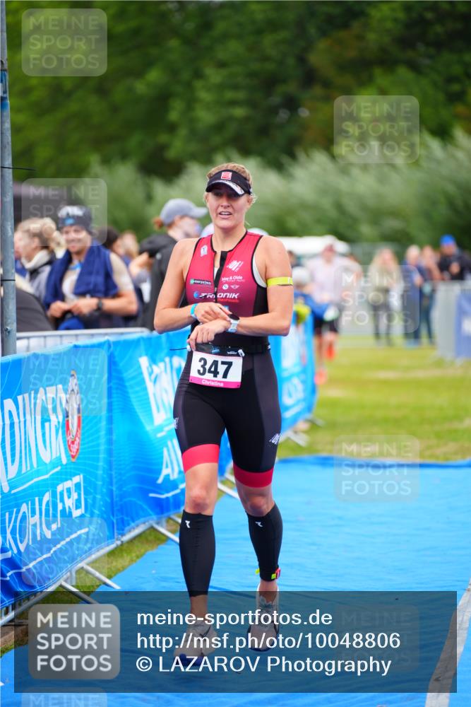 30.08.2026 - Elbe Triathlon Hamburg LAZAROV Photography http://msf.ph/oto/10048806 30.08.2026 10:34:17 Ziel 347, 412 meine-sportfotos.de