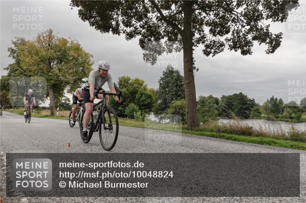 30.08.2026 - Elbe Triathlon Hamburg Michael Burmester http://msf.ph/oto/10048824 30.08.2026 09:46:16 Radfahren 276, 376, 379, 438, 577, 637, 650, 651, 700, 812, 841, 847 meine-sportfotos.de