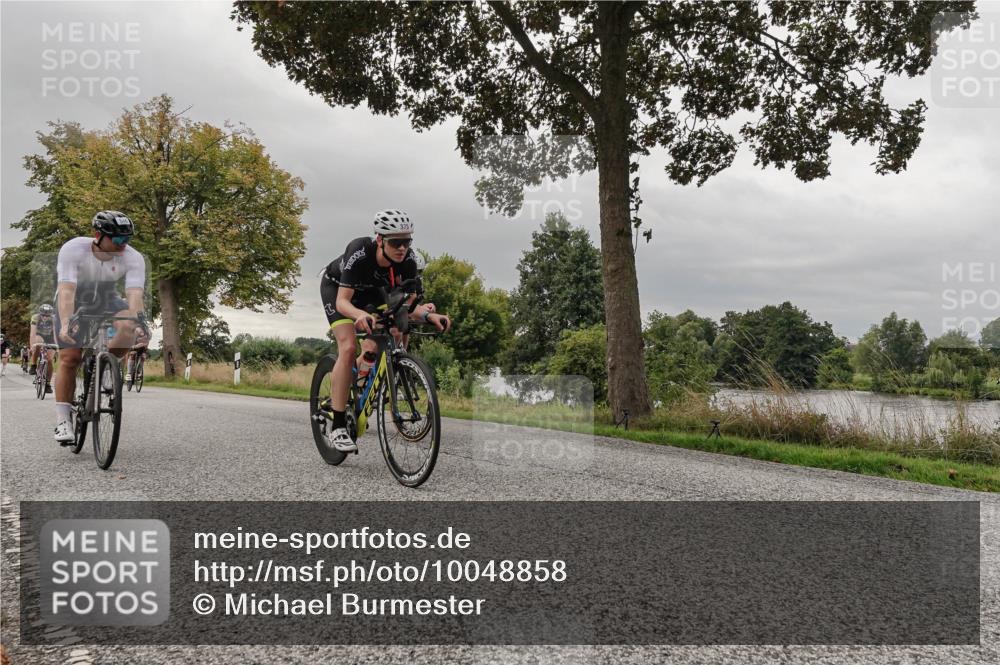 30.08.2026 - Elbe Triathlon Hamburg Michael Burmester http://msf.ph/oto/10048858 30.08.2026 09:46:25 Radfahren 343, 375, 412, 414, 484, 493, 546, 568, 589, 650, 651, 691, 718, 725, 782, 812 meine-sportfotos.de