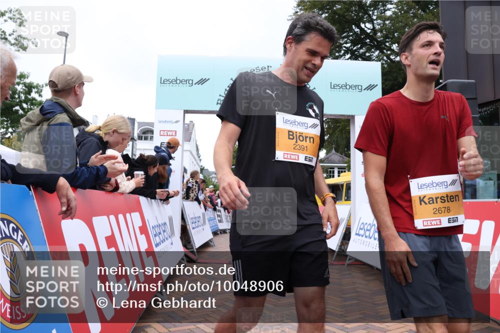 30.08.2026 - Blankeneser Heldenlauf Lena Gebhardt http://msf.ph/oto/10048906 30.08.2026 11:55:59 Ziel 2245, 2363, 2387, 2391, 2678, 2939 meine-sportfotos.de