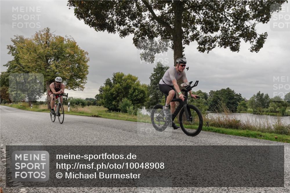 30.08.2026 - Elbe Triathlon Hamburg Michael Burmester http://msf.ph/oto/10048908 30.08.2026 09:46:30 Radfahren 412, 426, 460, 484, 493, 568, 589, 725 meine-sportfotos.de