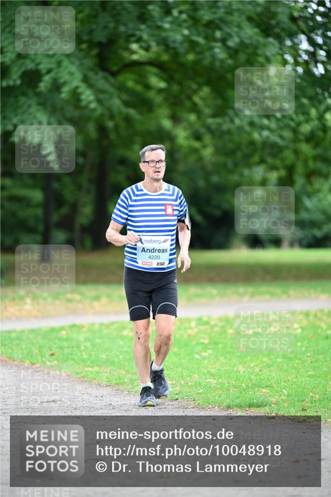30.08.2026 - Blankeneser Heldenlauf Dr. Thomas Lammeyer http://msf.ph/oto/10048918 30.08.2026 11:28:49 Laufen 4220, 7 meine-sportfotos.de