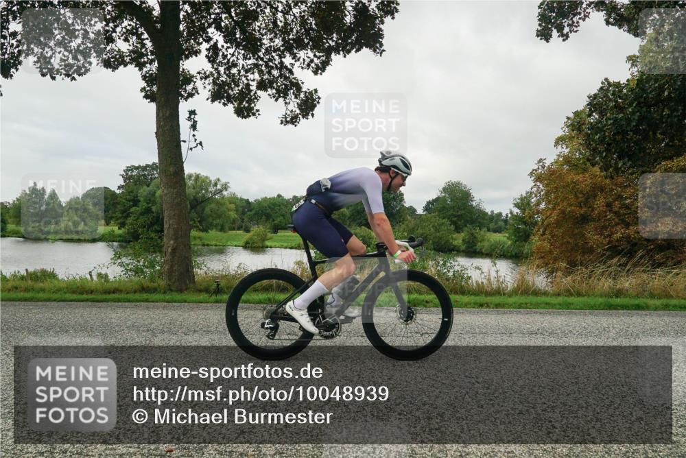 30.08.2026 - Elbe Triathlon Hamburg Michael Burmester http://msf.ph/oto/10048939 30.08.2026 09:35:48 Radfahren 434, 458, 476, 680, 783, 1895 meine-sportfotos.de