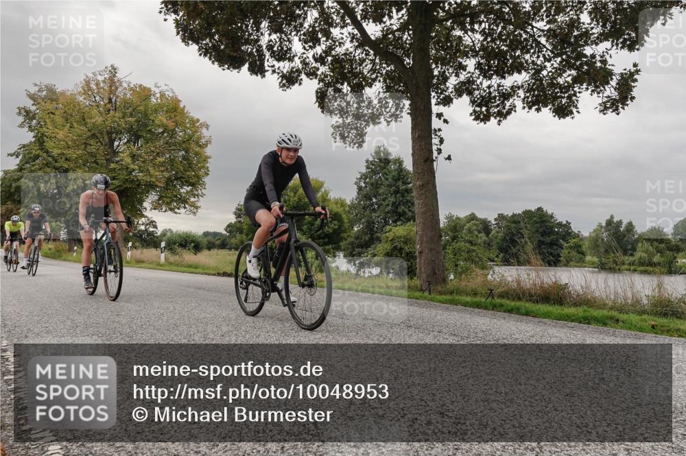 30.08.2026 - Elbe Triathlon Hamburg Michael Burmester http://msf.ph/oto/10048953 30.08.2026 09:46:49 Radfahren 485, 774, 795, 796, 805, 844, 873 meine-sportfotos.de