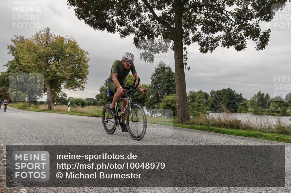 30.08.2026 - Elbe Triathlon Hamburg Michael Burmester http://msf.ph/oto/10048979 30.08.2026 09:46:54 Radfahren 572, 672, 774, 795, 824, 870, 873 meine-sportfotos.de