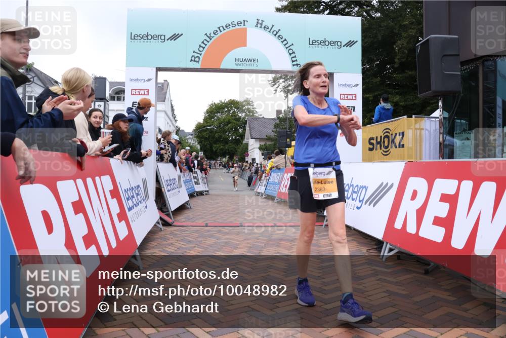 30.08.2026 - Blankeneser Heldenlauf Lena Gebhardt http://msf.ph/oto/10048982 30.08.2026 11:56:05 Ziel 2363 meine-sportfotos.de
