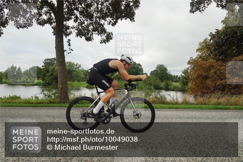 30.08.2026 - Elbe Triathlon Hamburg Michael Burmester http://msf.ph/oto/10049038 30.08.2026 09:36:10 Radfahren 280, 420, 500, 554 meine-sportfotos.de