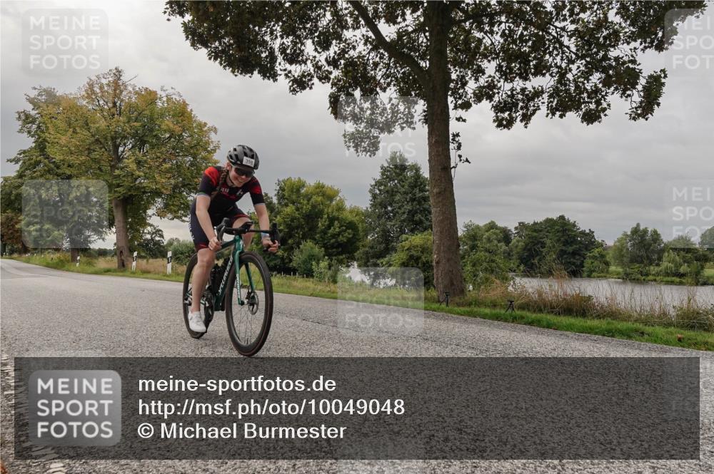 30.08.2026 - Elbe Triathlon Hamburg Michael Burmester http://msf.ph/oto/10049048 30.08.2026 09:47:37 Radfahren 260, 327, 336, 358, 388, 809, 868 meine-sportfotos.de