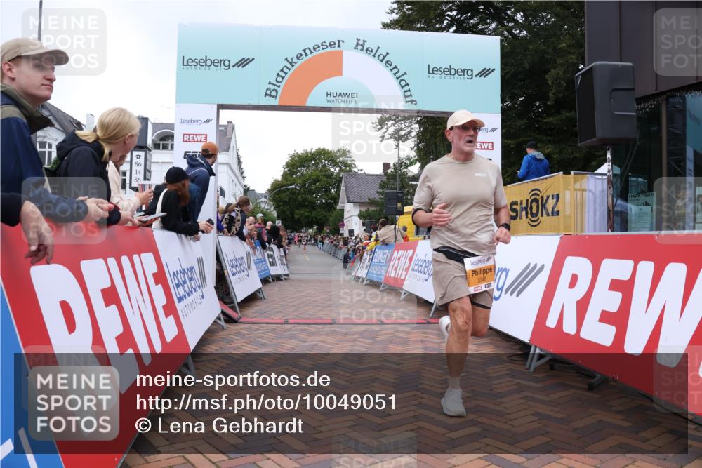 30.08.2026 - Blankeneser Heldenlauf Lena Gebhardt http://msf.ph/oto/10049051 30.08.2026 11:56:11 Ziel 2048 meine-sportfotos.de