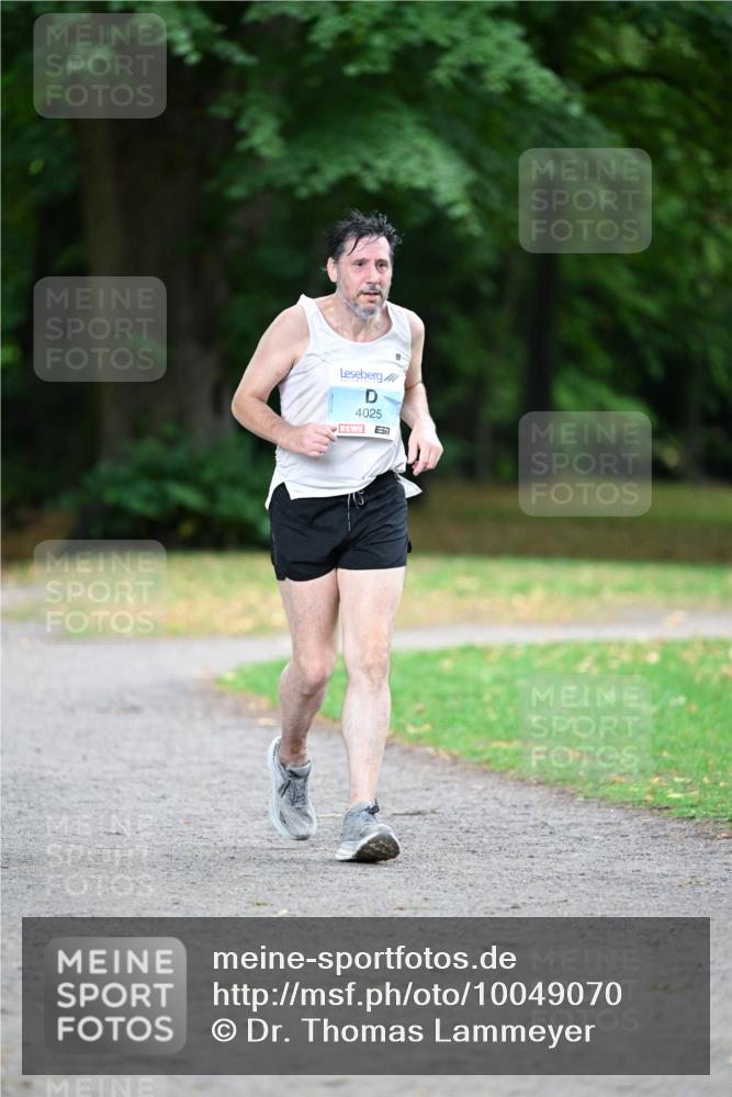 30.08.2026 - Blankeneser Heldenlauf Dr. Thomas Lammeyer http://msf.ph/oto/10049070 30.08.2026 11:30:26 Laufen 4025 meine-sportfotos.de