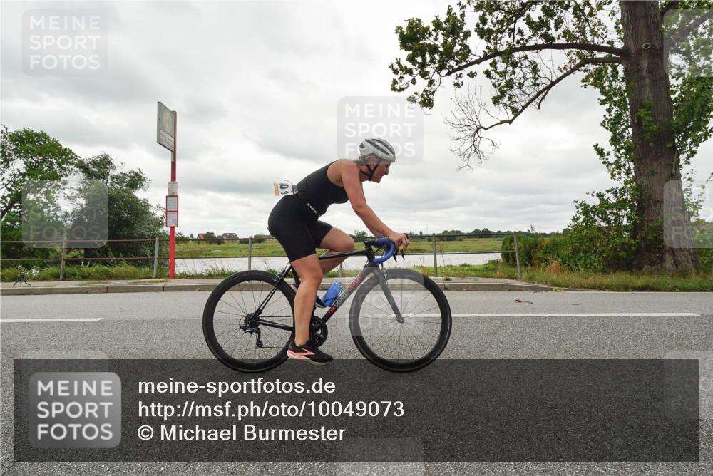 30.08.2026 - Elbe Triathlon Hamburg Michael Burmester http://msf.ph/oto/10049073 30.08.2026 15:27:56 Radfahren  meine-sportfotos.de