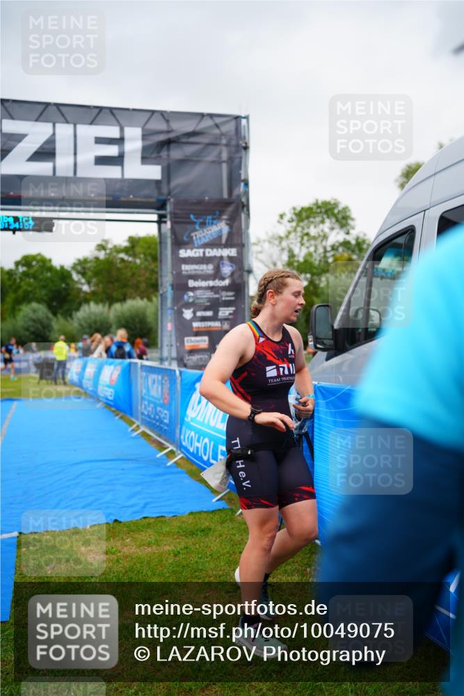 30.08.2026 - Elbe Triathlon Hamburg LAZAROV Photography http://msf.ph/oto/10049075 30.08.2026 10:34:58 Ziel 359 meine-sportfotos.de