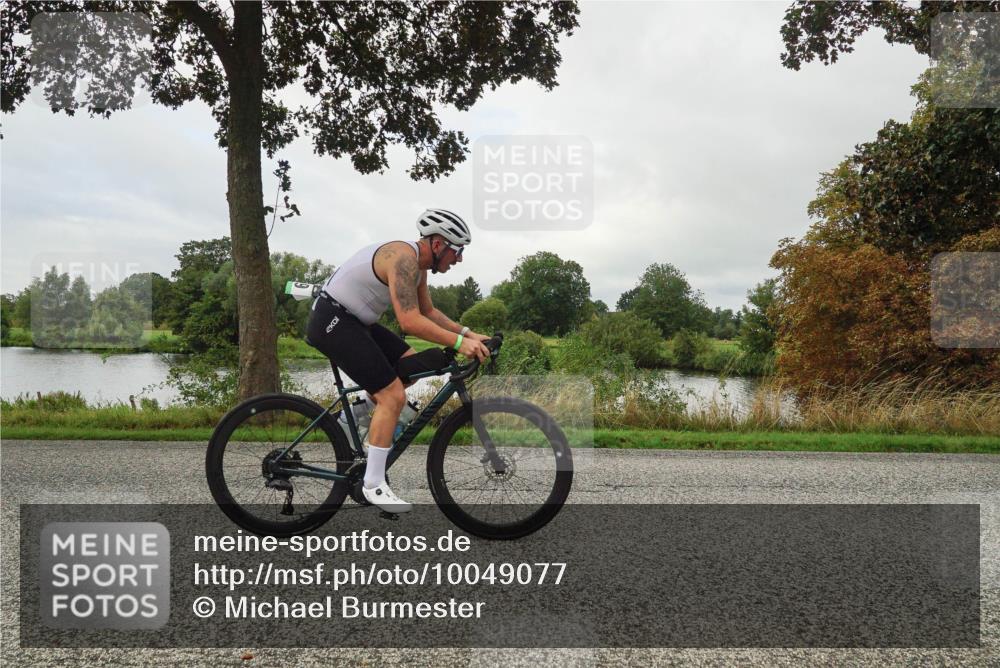 30.08.2026 - Elbe Triathlon Hamburg Michael Burmester http://msf.ph/oto/10049077 30.08.2026 09:36:24 Radfahren 419, 525 meine-sportfotos.de