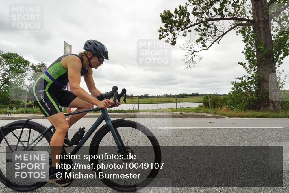 30.08.2026 - Elbe Triathlon Hamburg Michael Burmester http://msf.ph/oto/10049107 30.08.2026 15:28:34 Radfahren  meine-sportfotos.de