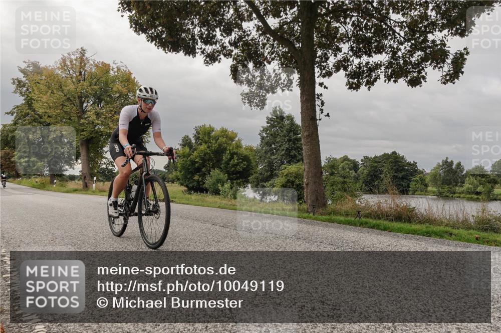 30.08.2026 - Elbe Triathlon Hamburg Michael Burmester http://msf.ph/oto/10049119 30.08.2026 09:48:07 Radfahren 519, 533, 639, 703, 817, 968 meine-sportfotos.de