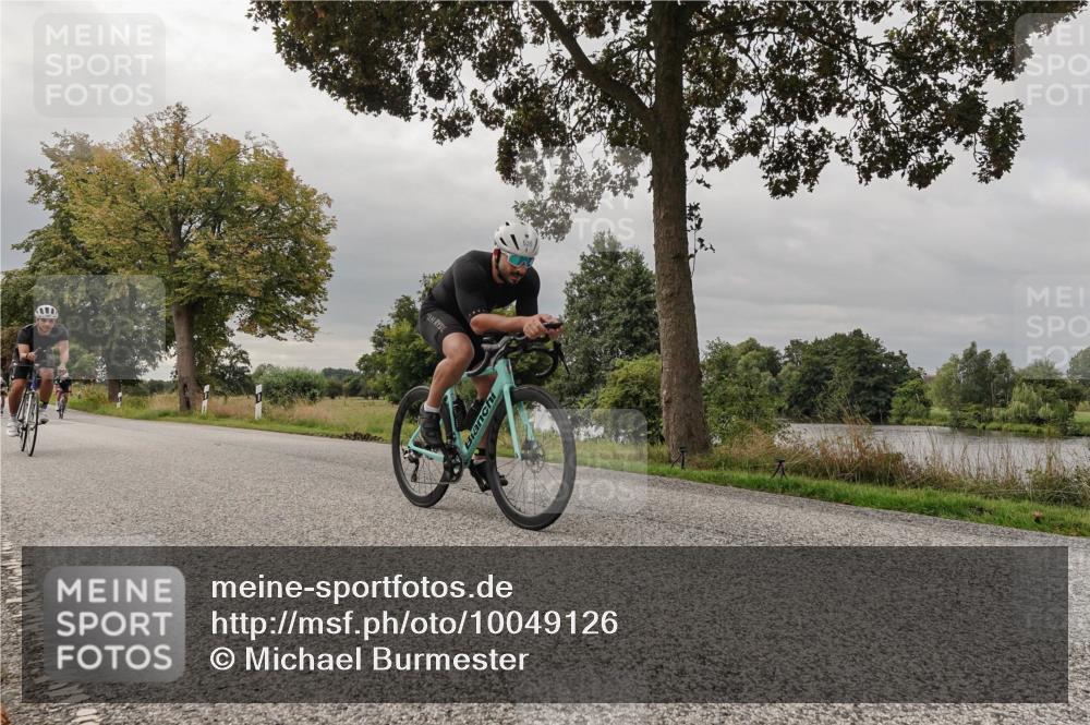 30.08.2026 - Elbe Triathlon Hamburg Michael Burmester http://msf.ph/oto/10049126 30.08.2026 09:48:12 Radfahren 499, 519, 639, 679, 787, 968 meine-sportfotos.de