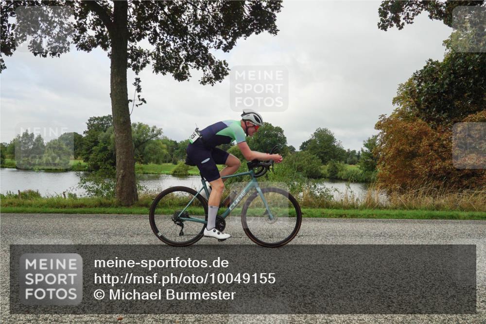 30.08.2026 - Elbe Triathlon Hamburg Michael Burmester http://msf.ph/oto/10049155 30.08.2026 09:36:59 Radfahren 254, 353, 457, 470, 565, 609, 634 meine-sportfotos.de