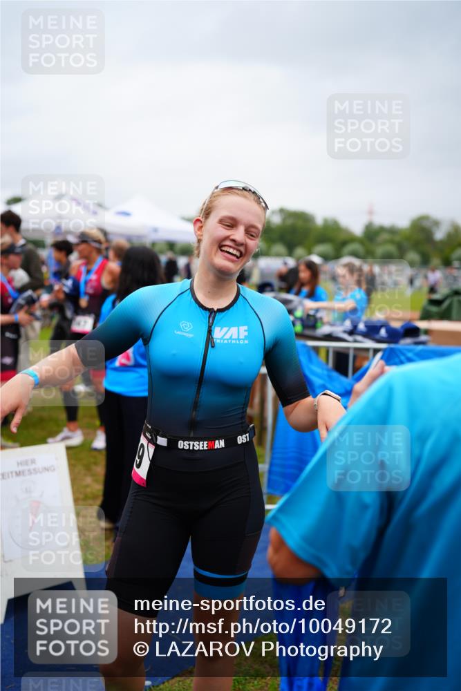 30.08.2026 - Elbe Triathlon Hamburg LAZAROV Photography http://msf.ph/oto/10049172 30.08.2026 10:35:10 Ziel  meine-sportfotos.de