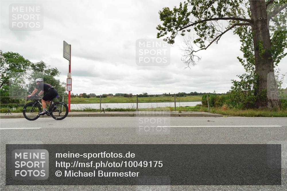30.08.2026 - Elbe Triathlon Hamburg Michael Burmester http://msf.ph/oto/10049175 30.08.2026 15:28:50 Radfahren  meine-sportfotos.de