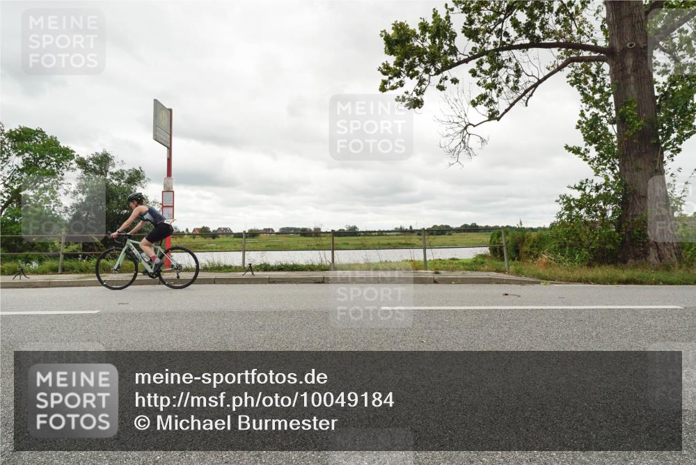 30.08.2026 - Elbe Triathlon Hamburg Michael Burmester http://msf.ph/oto/10049184 30.08.2026 15:28:56 Radfahren  meine-sportfotos.de