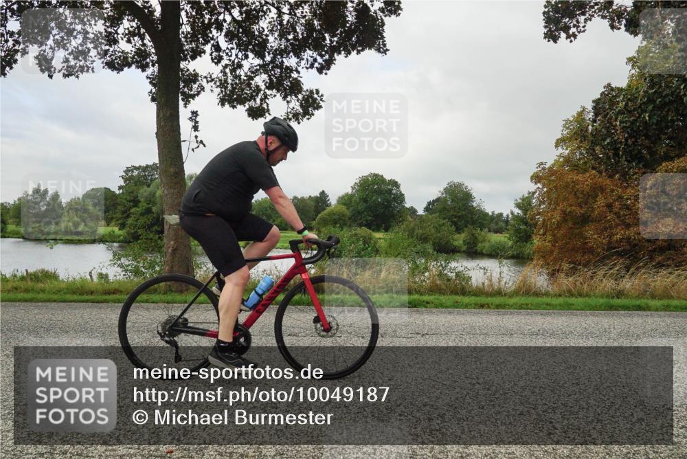 30.08.2026 - Elbe Triathlon Hamburg Michael Burmester http://msf.ph/oto/10049187 30.08.2026 09:37:05 Radfahren 443, 457, 600, 634, 648 meine-sportfotos.de