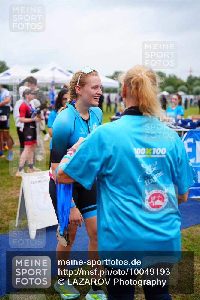30.08.2026 - Elbe Triathlon Hamburg LAZAROV Photography http://msf.ph/oto/10049193 30.08.2026 10:35:12 Ziel 262 meine-sportfotos.de