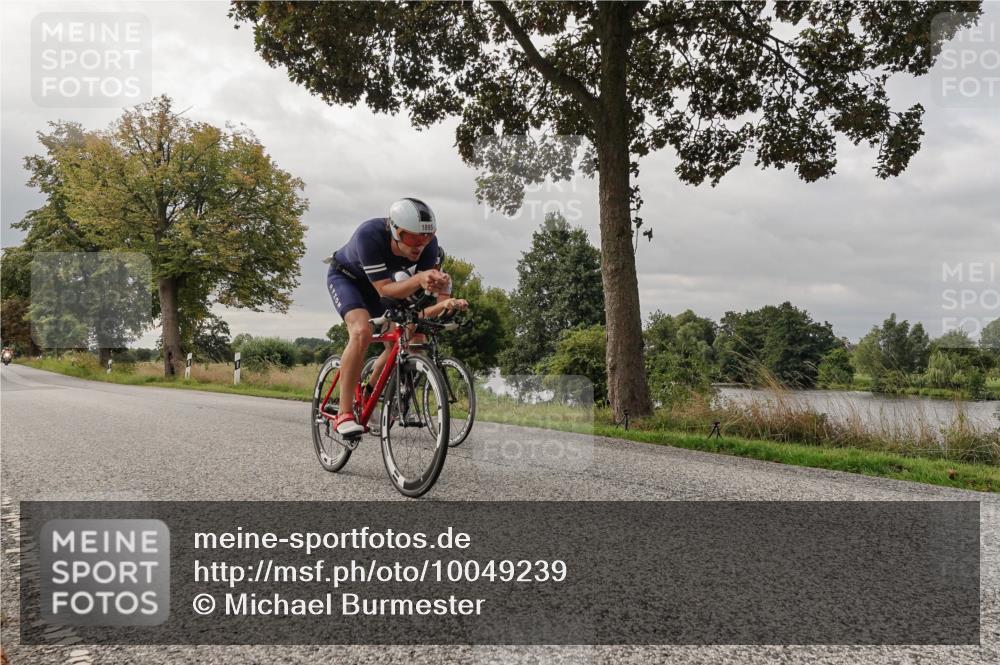 30.08.2026 - Elbe Triathlon Hamburg Michael Burmester http://msf.ph/oto/10049239 30.08.2026 09:48:58 Radfahren 496, 578, 623, 790, 1895 meine-sportfotos.de