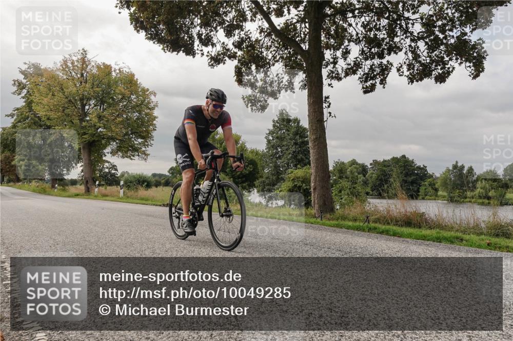 30.08.2026 - Elbe Triathlon Hamburg Michael Burmester http://msf.ph/oto/10049285 30.08.2026 09:49:19 Radfahren 293, 329, 391, 509 meine-sportfotos.de