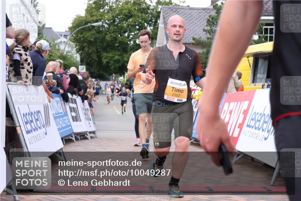 30.08.2026 - Blankeneser Heldenlauf Lena Gebhardt http://msf.ph/oto/10049287 30.08.2026 11:56:31 Ziel 2182, 2262, 2263, 2322, 2407, 2473 meine-sportfotos.de