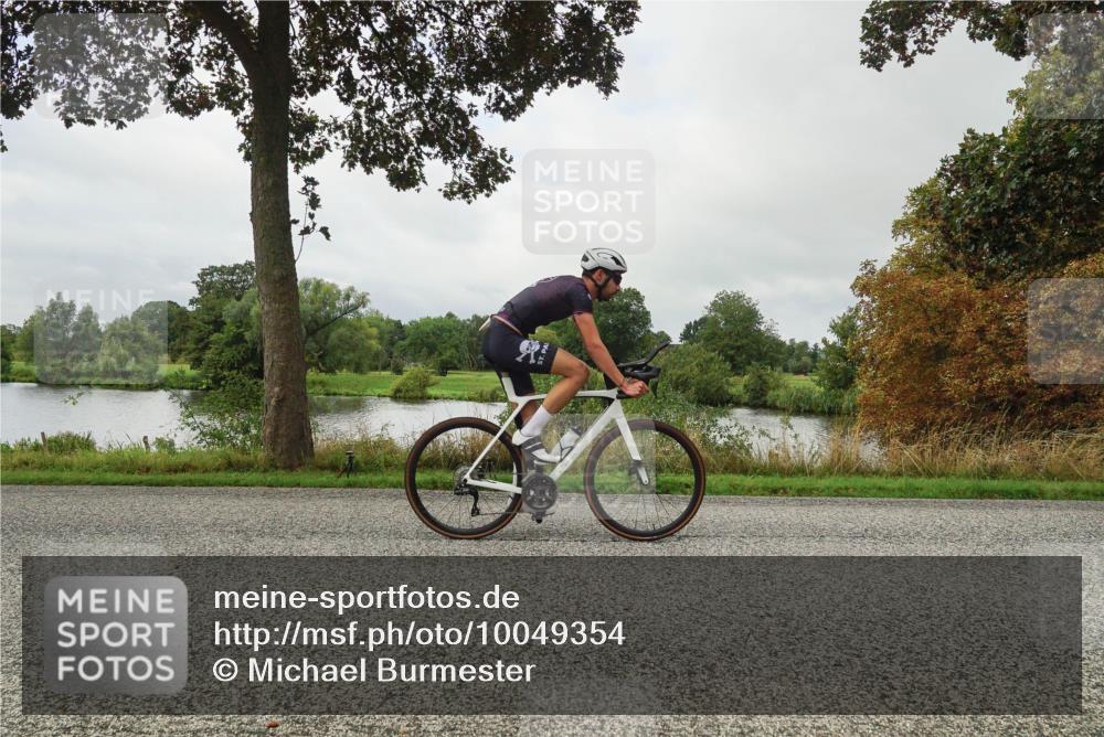 30.08.2026 - Elbe Triathlon Hamburg Michael Burmester http://msf.ph/oto/10049354 30.08.2026 09:37:53 Radfahren 320, 451, 550, 739, 761 meine-sportfotos.de