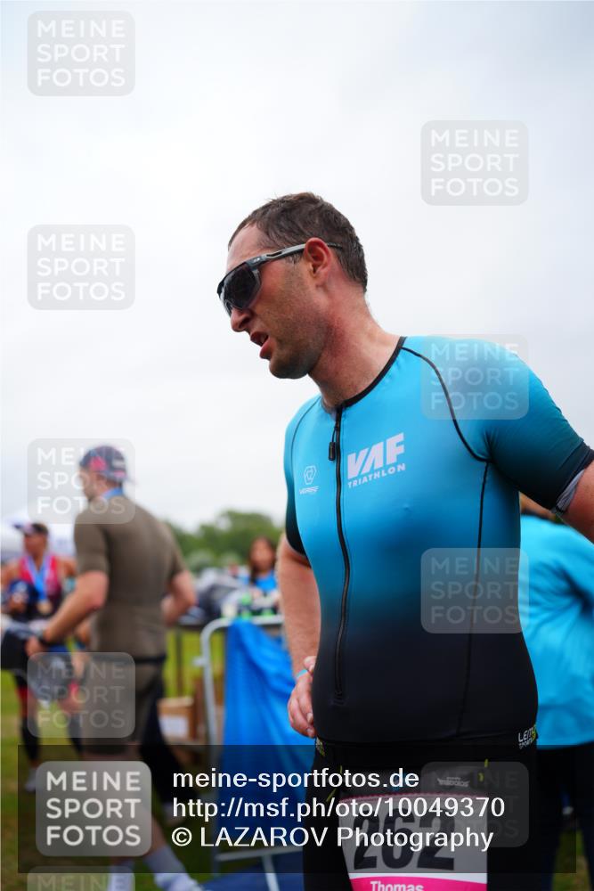 30.08.2026 - Elbe Triathlon Hamburg LAZAROV Photography http://msf.ph/oto/10049370 30.08.2026 10:35:35 Ziel  meine-sportfotos.de
