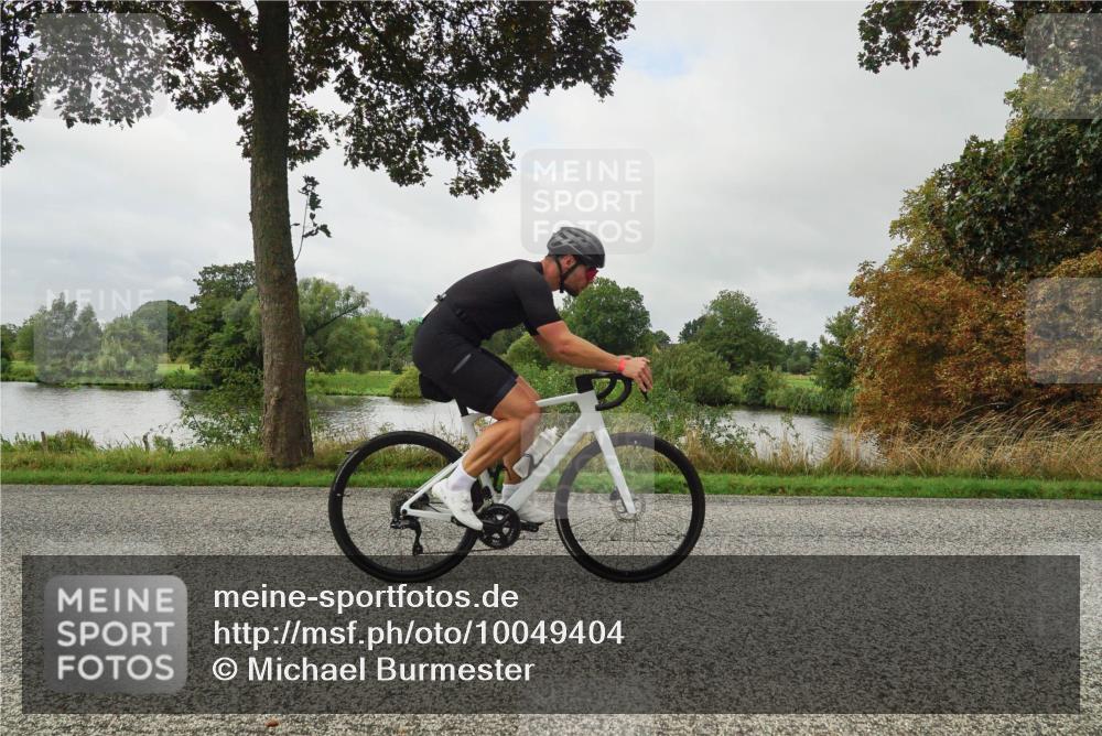 30.08.2026 - Elbe Triathlon Hamburg Michael Burmester http://msf.ph/oto/10049404 30.08.2026 09:38:11 Radfahren 283, 313, 435, 516, 573, 632, 683, 713, 721, 791 meine-sportfotos.de