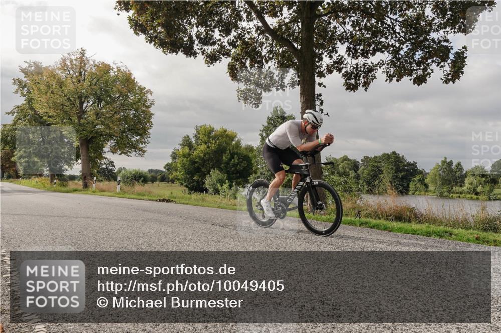 30.08.2026 - Elbe Triathlon Hamburg Michael Burmester http://msf.ph/oto/10049405 30.08.2026 09:50:10 Radfahren 444, 449, 659, 845 meine-sportfotos.de