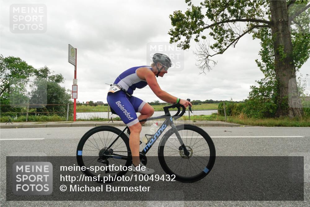 30.08.2026 - Elbe Triathlon Hamburg Michael Burmester http://msf.ph/oto/10049432 30.08.2026 15:31:55 Radfahren  meine-sportfotos.de