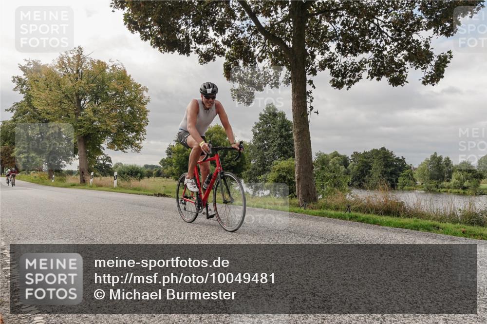 30.08.2026 - Elbe Triathlon Hamburg Michael Burmester http://msf.ph/oto/10049481 30.08.2026 09:51:14 Radfahren 565, 570, 708, 709, 754, 936, 977 meine-sportfotos.de