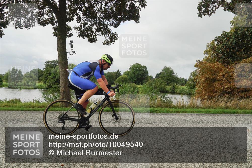 30.08.2026 - Elbe Triathlon Hamburg Michael Burmester http://msf.ph/oto/10049540 30.08.2026 09:38:41 Radfahren 262, 289, 352, 410, 668 meine-sportfotos.de