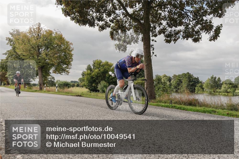 30.08.2026 - Elbe Triathlon Hamburg Michael Burmester http://msf.ph/oto/10049541 30.08.2026 09:51:45 Radfahren 381, 554, 602, 609, 683, 763, 840 meine-sportfotos.de