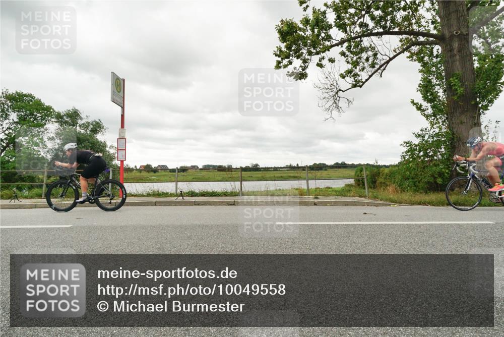 30.08.2026 - Elbe Triathlon Hamburg Michael Burmester http://msf.ph/oto/10049558 30.08.2026 15:33:29 Radfahren  meine-sportfotos.de
