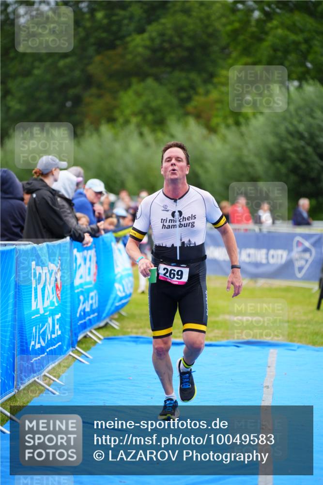 30.08.2026 - Elbe Triathlon Hamburg LAZAROV Photography http://msf.ph/oto/10049583 30.08.2026 10:36:14 Ziel 269, 338 meine-sportfotos.de