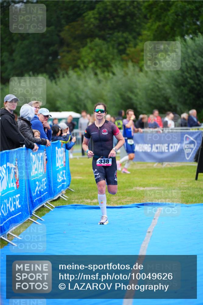 30.08.2026 - Elbe Triathlon Hamburg LAZAROV Photography http://msf.ph/oto/10049626 30.08.2026 10:36:18 Ziel 269, 338 meine-sportfotos.de