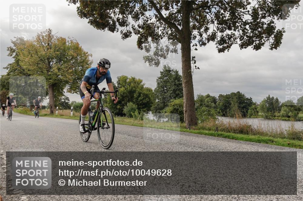 30.08.2026 - Elbe Triathlon Hamburg Michael Burmester http://msf.ph/oto/10049628 30.08.2026 09:52:30 Radfahren 389, 439, 500, 668, 714, 732, 761, 811, 849, 889, 903, 914 meine-sportfotos.de