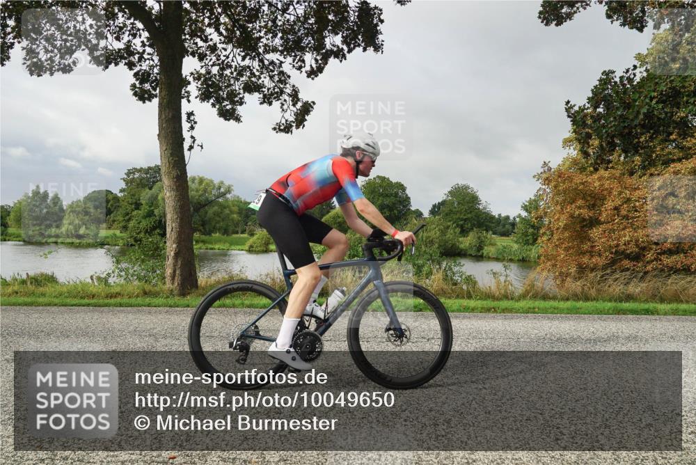 30.08.2026 - Elbe Triathlon Hamburg Michael Burmester http://msf.ph/oto/10049650 30.08.2026 09:39:26 Radfahren 363, 429, 437, 529, 621, 712, 742, 757 meine-sportfotos.de