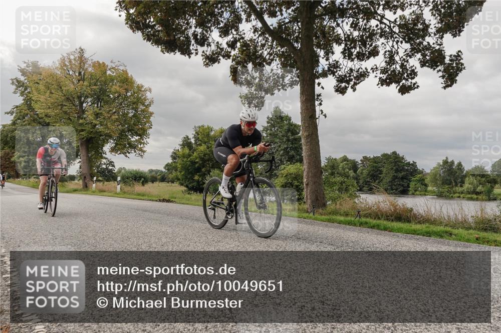 30.08.2026 - Elbe Triathlon Hamburg Michael Burmester http://msf.ph/oto/10049651 30.08.2026 09:52:37 Radfahren 386, 389, 425, 439, 739, 811, 834, 903 meine-sportfotos.de