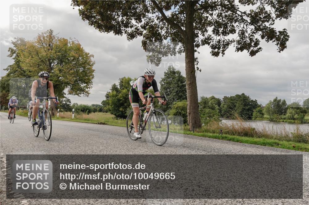 30.08.2026 - Elbe Triathlon Hamburg Michael Burmester http://msf.ph/oto/10049665 30.08.2026 09:52:44 Radfahren 386, 425, 428, 573, 739, 789, 834 meine-sportfotos.de