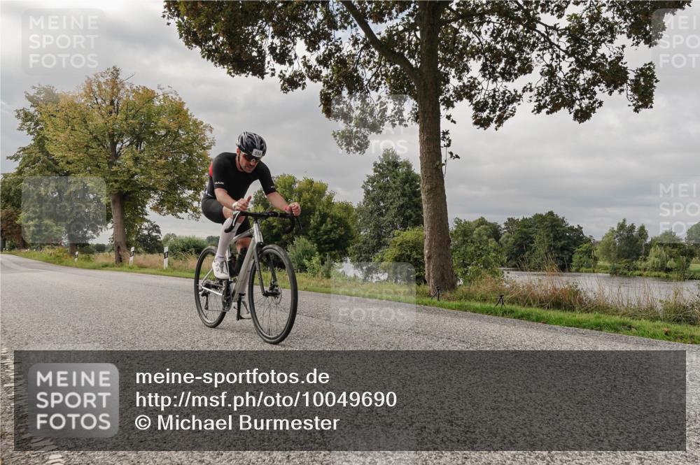30.08.2026 - Elbe Triathlon Hamburg Michael Burmester http://msf.ph/oto/10049690 30.08.2026 09:52:58 Radfahren 392, 634, 663, 721, 791, 836, 908 meine-sportfotos.de