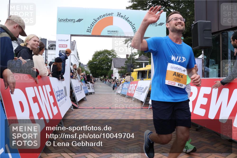 30.08.2026 - Blankeneser Heldenlauf Lena Gebhardt http://msf.ph/oto/10049704 30.08.2026 11:57:03 Ziel 2058, 2219, 2289, 4141 meine-sportfotos.de