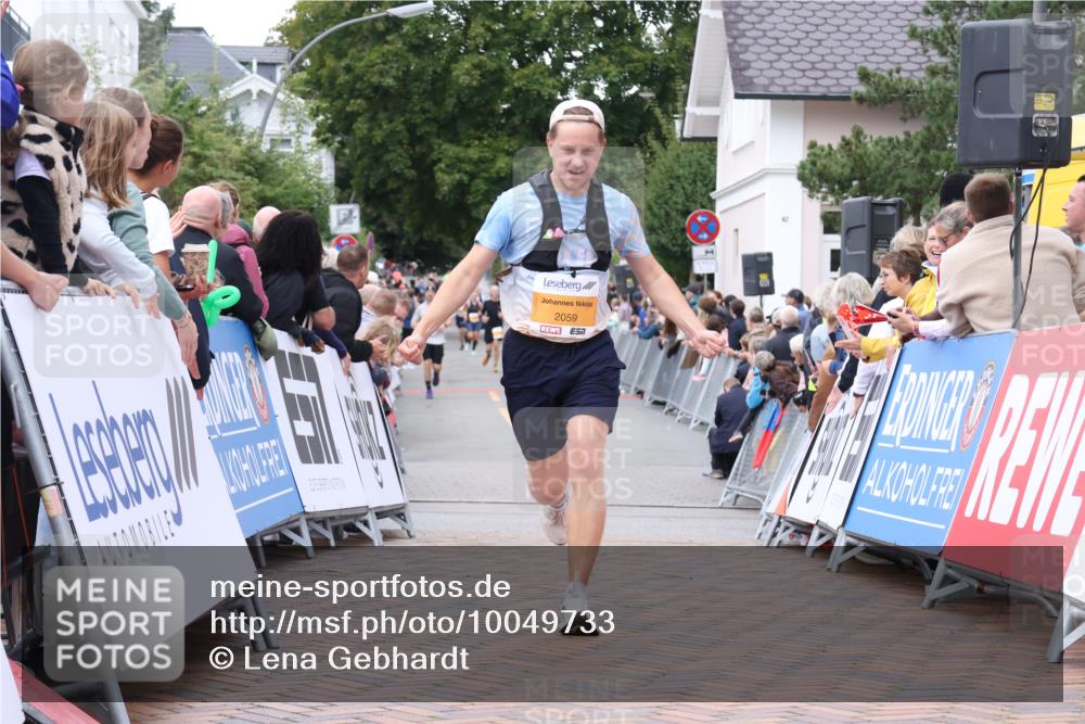 30.08.2026 - Blankeneser Heldenlauf Lena Gebhardt http://msf.ph/oto/10049733 30.08.2026 11:57:26 Ziel 2059 meine-sportfotos.de