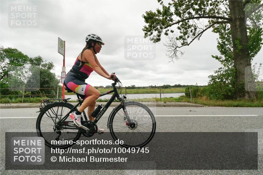 30.08.2026 - Elbe Triathlon Hamburg Michael Burmester http://msf.ph/oto/10049745 30.08.2026 15:36:28 Radfahren  meine-sportfotos.de